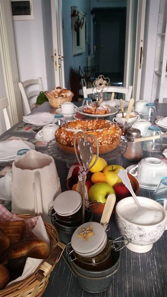 Couette-café Re Monti 3*